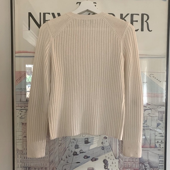 Intermix cream ribbed wool sweater with gold button details at shoulder size S - Picture 2 of 10